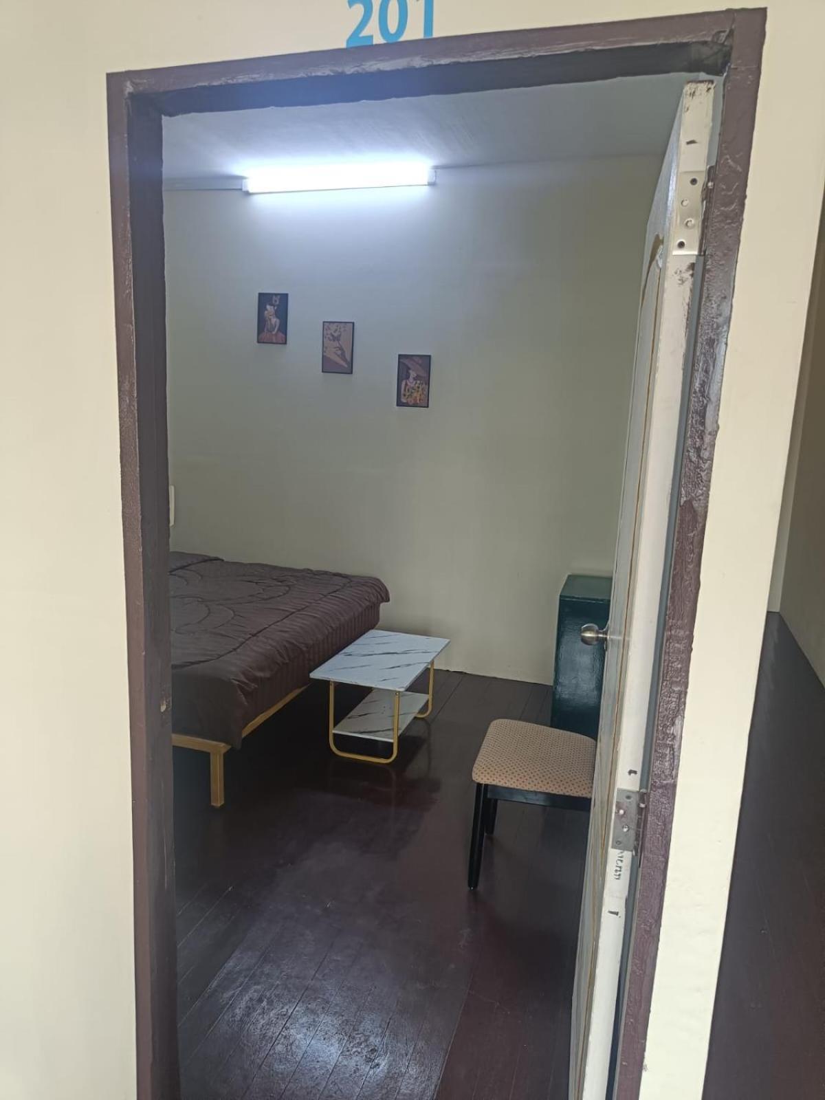 The House Hostel Bangkok Bagian luar foto